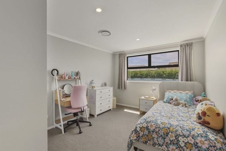 Photo of property in 9 Rawiri Drive, Bell Block, New Plymouth, 4312