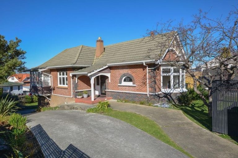 Photo of property in 5 Norfolk Street, Saint Clair, Dunedin, 9012