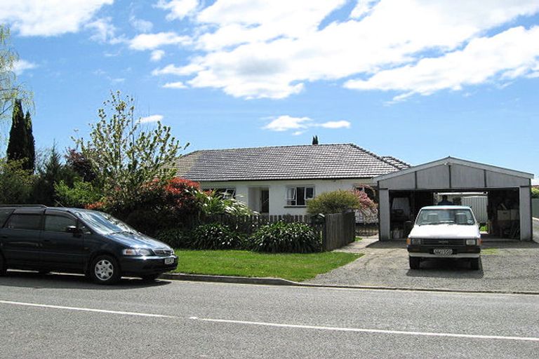 Photo of property in 38 Waimea West Road, Brightwater, 7022