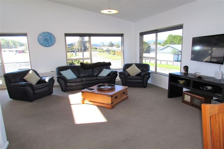 Photo of property in 9 Lake Kaniere Road, Kaniere, Hokitika, 7811