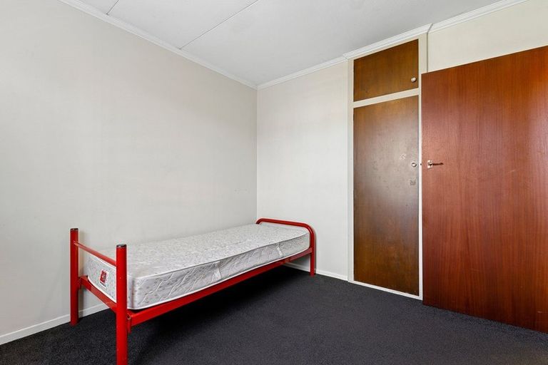 Photo of property in 3/5 Division Street, Riccarton, Christchurch, 8041