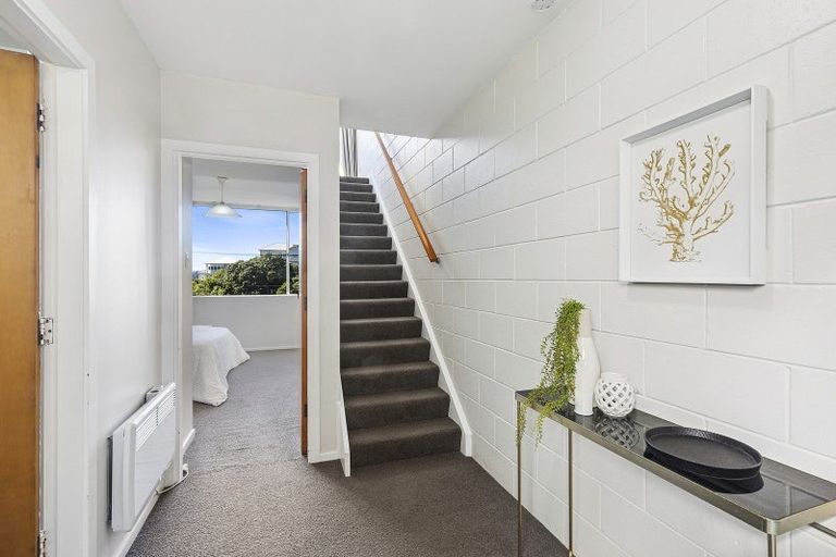 Photo of property in 2/11 Anderson Terrace, Mount Cook, Wellington, 6021