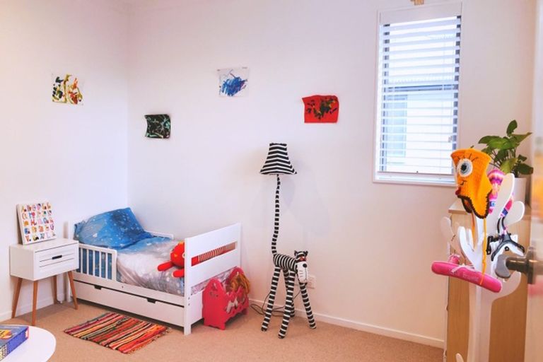 Photo of property in 68 Mackay Drive, Greenhithe, Auckland, 0632