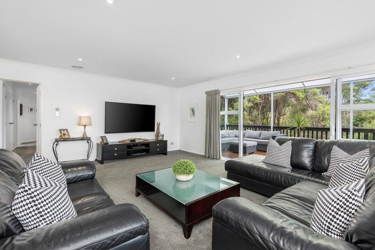 Photo of property in 227 Lonely Track Road, Albany Heights, Auckland, 0632