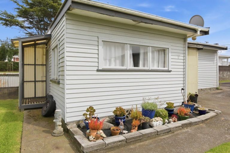 Photo of property in 30 Murray Street, Bell Block, New Plymouth, 4312