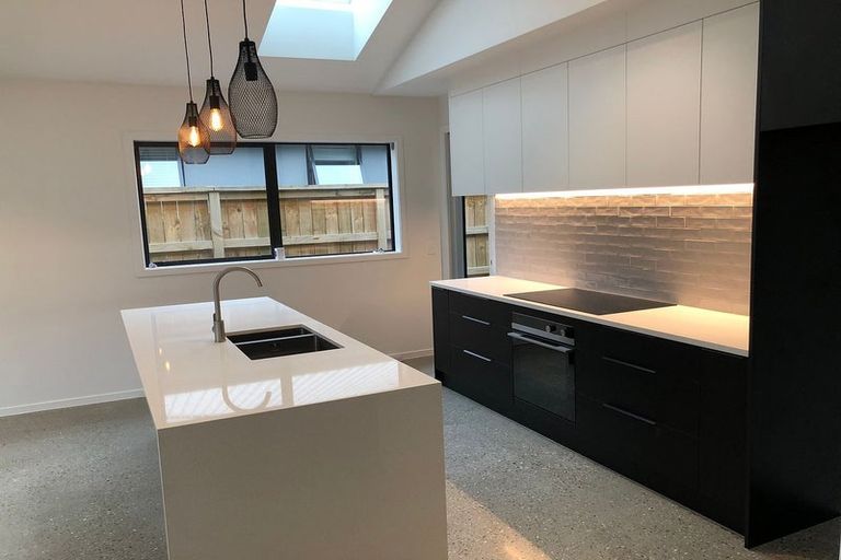 Photo of property in 15 Cheviot Street, Jacks Point, 9371