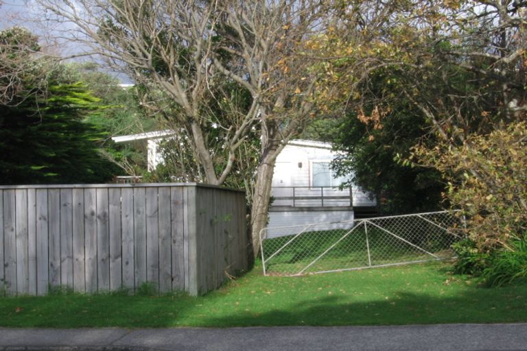 Photo of property in 56a Waimea Road, Waikanae Beach, Waikanae, 5036