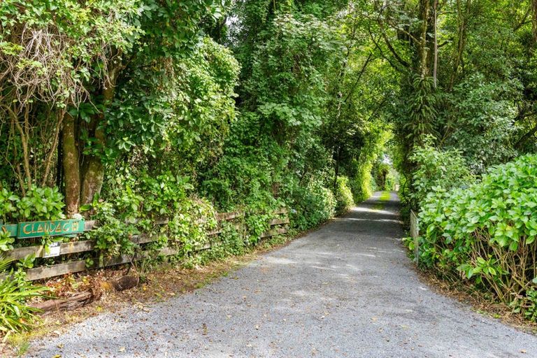 Photo of property in 332 Kuku East Road, Kuku, Levin, 5570