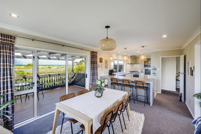 Photo of property in 230 Te Awa Avenue, Awatoto, Napier, 4110