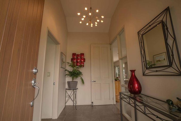 Photo of property in 33 The Dunes, Cromwell, 9310