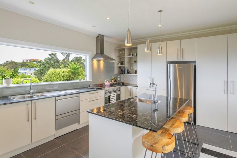 Photo of property in 47 Whaui Street, Vogeltown, Wellington, 6021