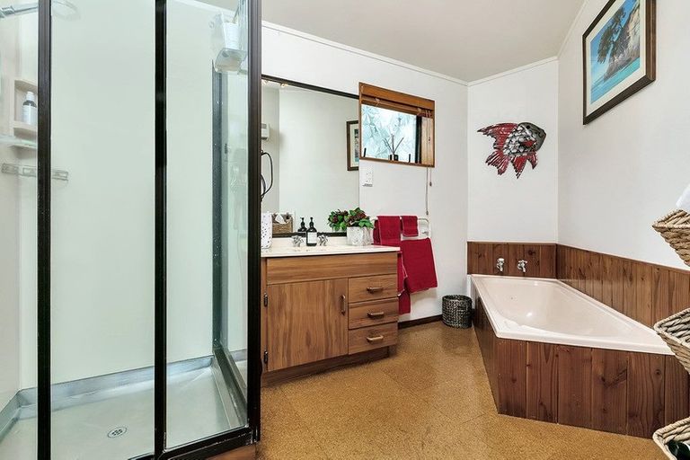 Photo of property in 2/22 Long Bay Drive, Torbay, Auckland, 0630