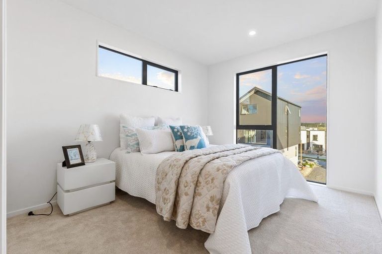 Photo of property in 12 Mairehau Street, Westgate, 0814