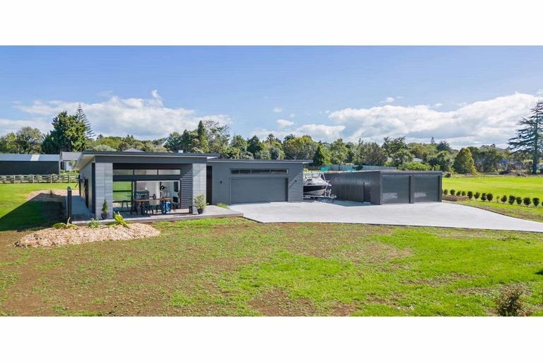 Photo of property in 3 Tareha Place, Kerikeri, 0230