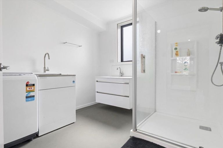 Photo of property in 35 Te Mahoe Road, Mokau, 4376