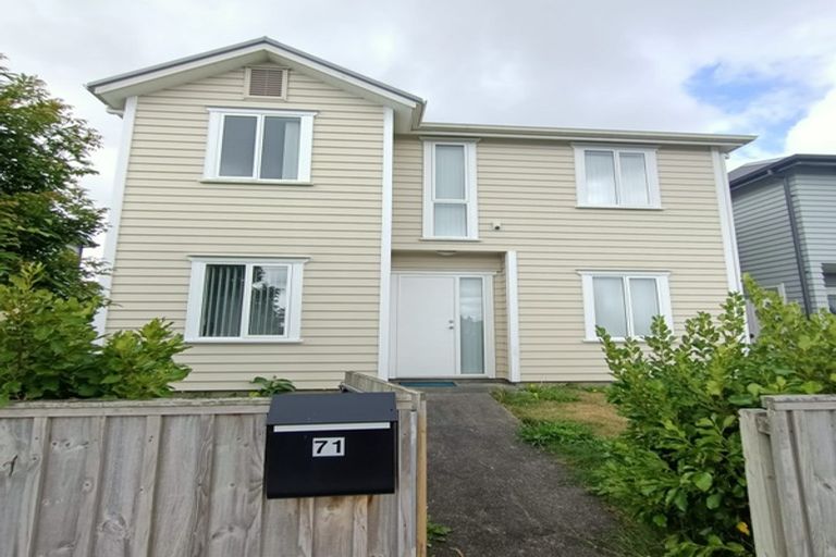 Photo of property in 71 Grove Road, Papakura, 2110