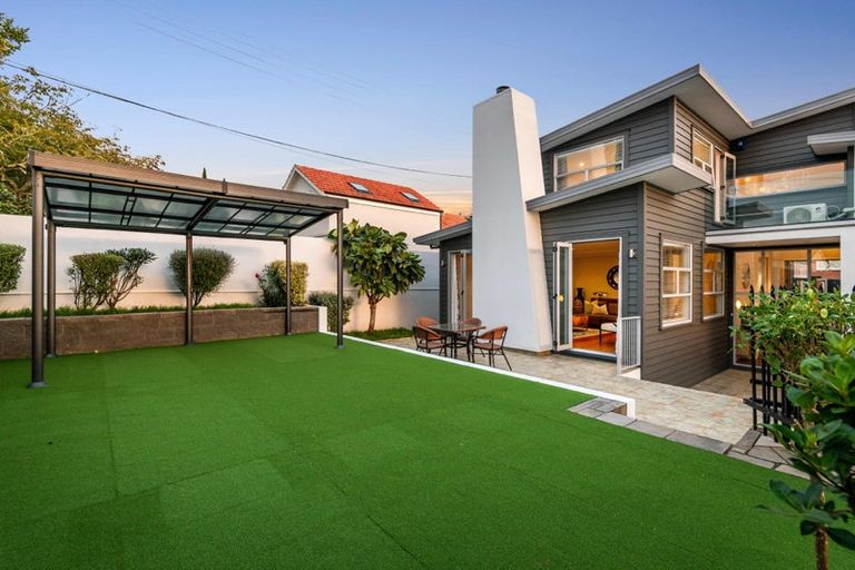 Photo of property in 57 St Leonards Road, Mount Eden, Auckland, 1024