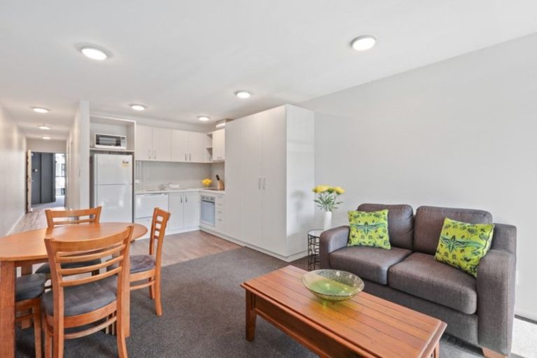 Photo of property in 104/118 Bealey Avenue, Christchurch Central, Christchurch, 8013