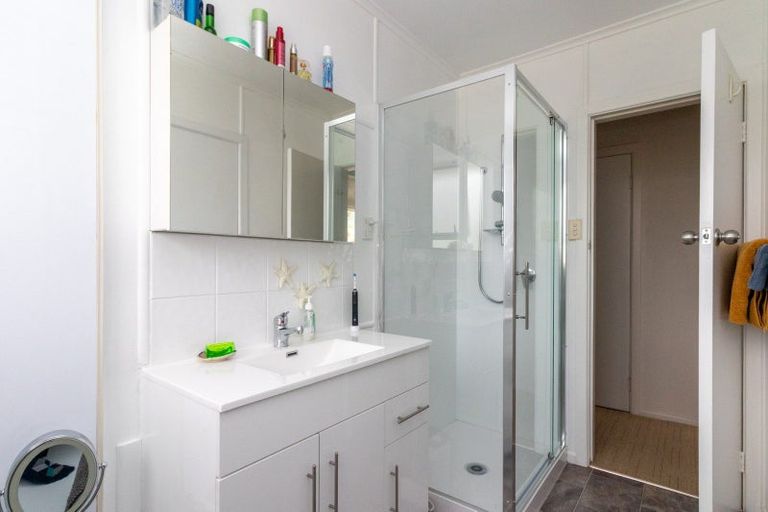 Photo of property in 27 Shaw Avenue, Paeroa, 3600