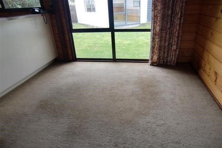 Photo of property in 6 Villa Place, Bell Block, New Plymouth, 4312