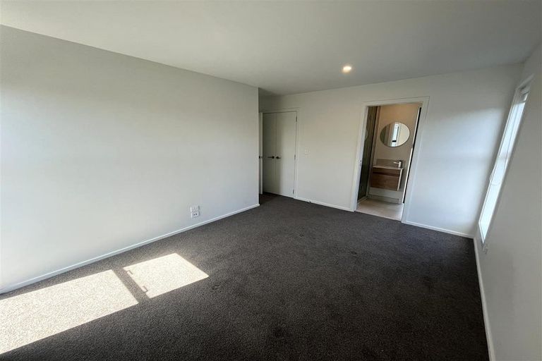 Photo of property in 164a Marine Parade, New Brighton, Christchurch, 8083