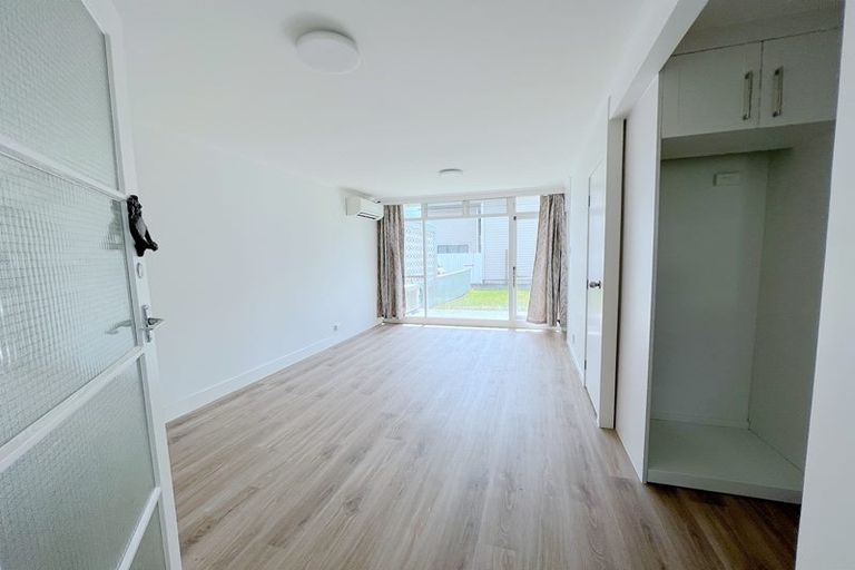 Photo of property in Balmoral Court, 1/130a Balmoral Road, Mount Eden, Auckland, 1024