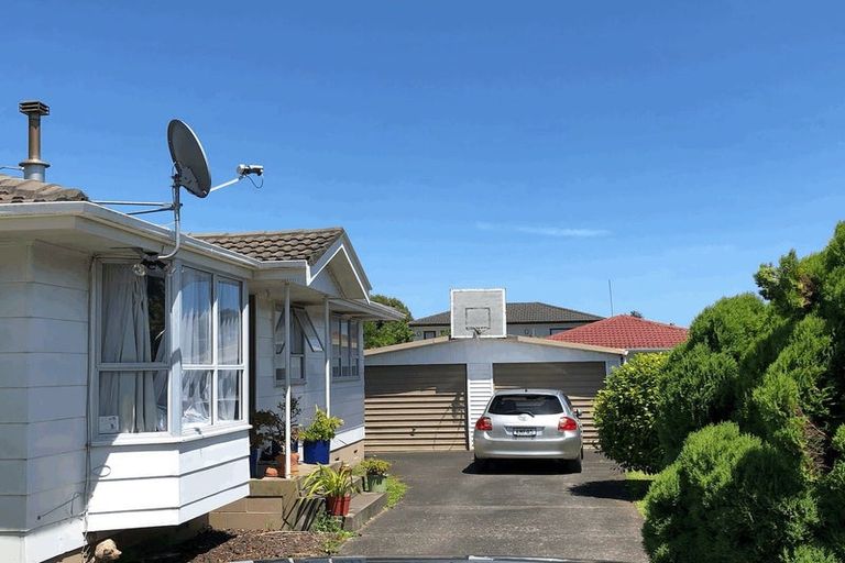 Photo of property in 405 Bucklands Beach Road, Bucklands Beach, Auckland, 2012