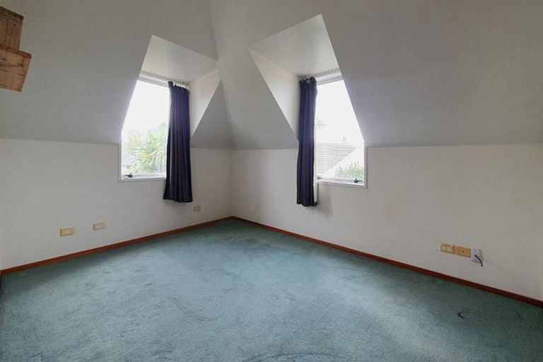 Photo of property in 139c Avonhead Road, Avonhead, Christchurch, 8042