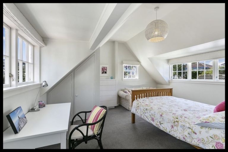 Photo of property in 12 Ravi Street, Khandallah, Wellington, 6035