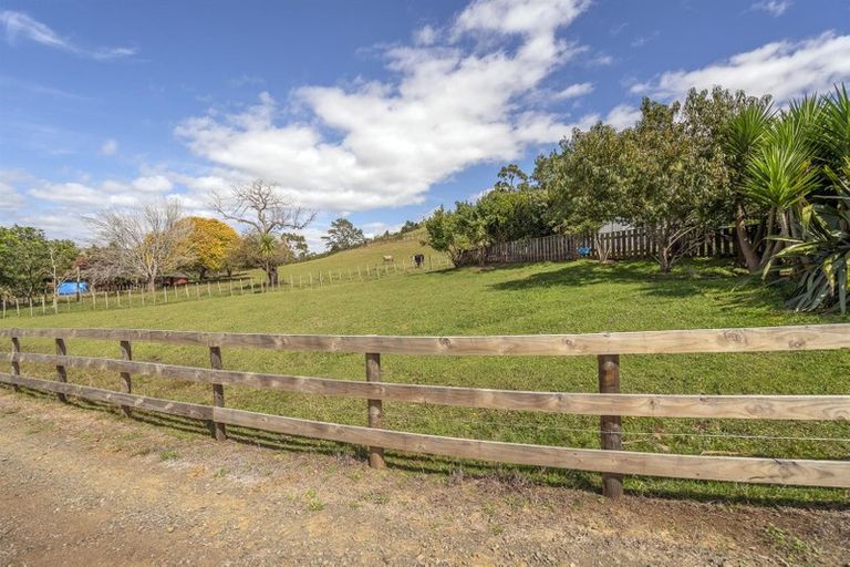 Photo of property in 2787a Tapu Coroglen Road, Coroglen, Whitianga, 3591