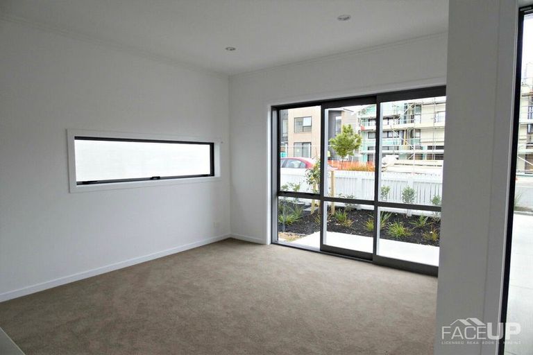 Photo of property in 24 Saltmarsh Road, Hobsonville, Auckland, 0616