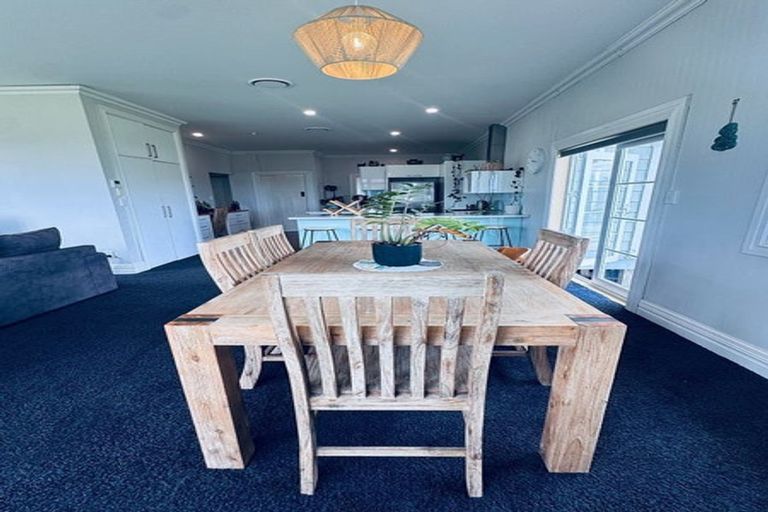 Photo of property in 378 Owhiwa Road, Parua Bay, Onerahi, 0192