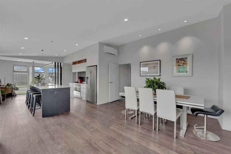 Photo of property in 8 Lassen Place, Stoke, Nelson, 7011