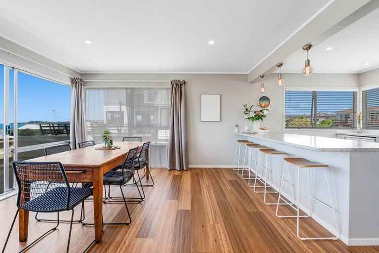 Photo of property in 8 Kotuku Place, Snells Beach, 0920