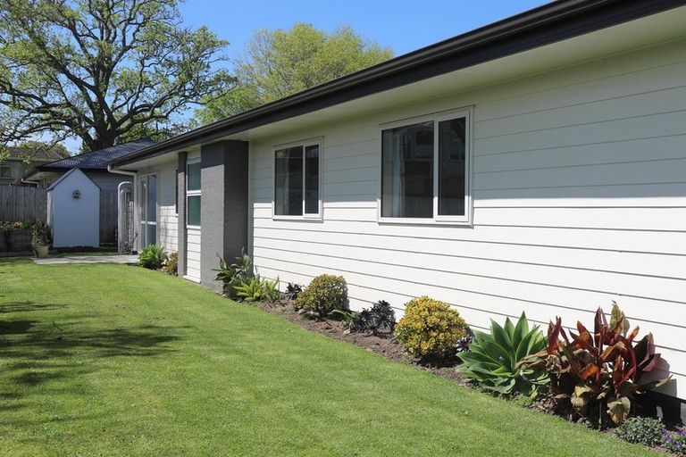 Photo of property in 14 Harlock Place, Huntly, 3700