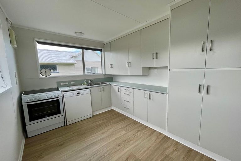 Photo of property in 87a Main Road, Fairfield, Dunedin, 9018