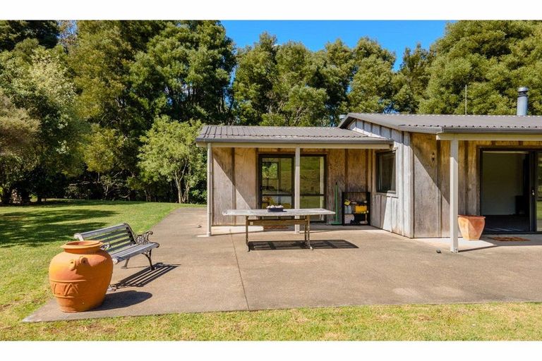 Photo of property in 126a Montrose Road, Kerikeri, 0293