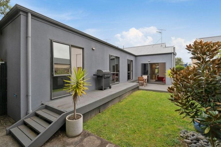 Photo of property in 39 Lazurite Drive, Westgate, Auckland, 0614