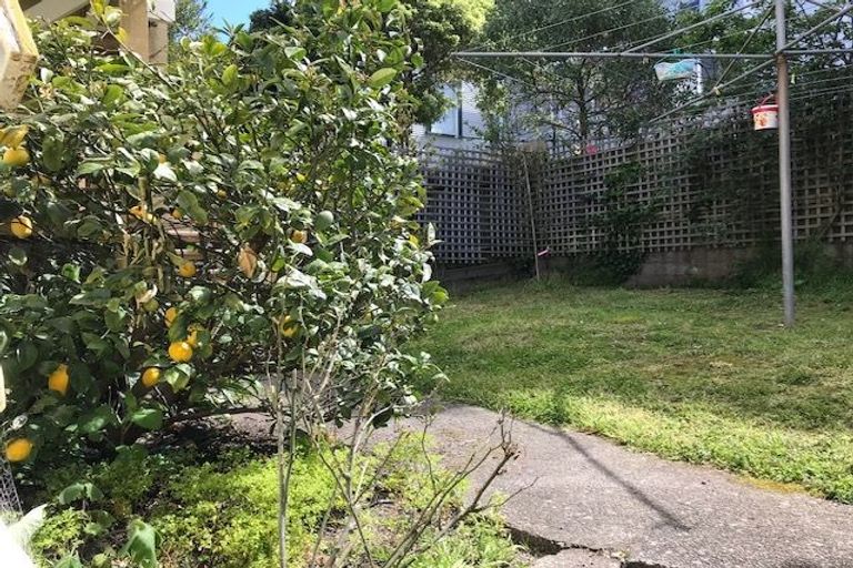 Photo of property in 5 Goring Street, Thorndon, Wellington, 6011