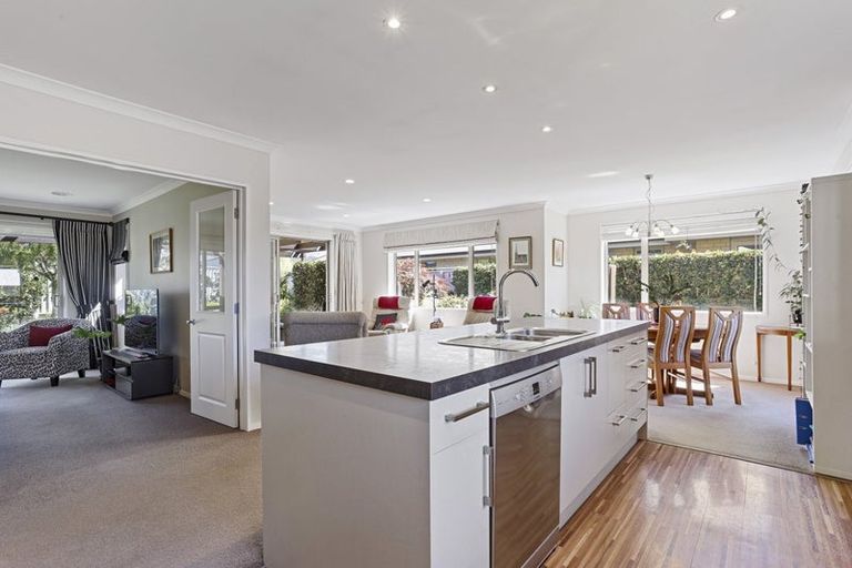 Photo of property in 10 Holly Place, Rangiora, 7400
