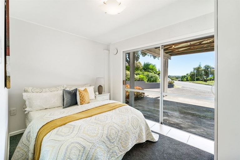 Photo of property in 10 Helvetia Drive, Browns Bay, Auckland, 0630