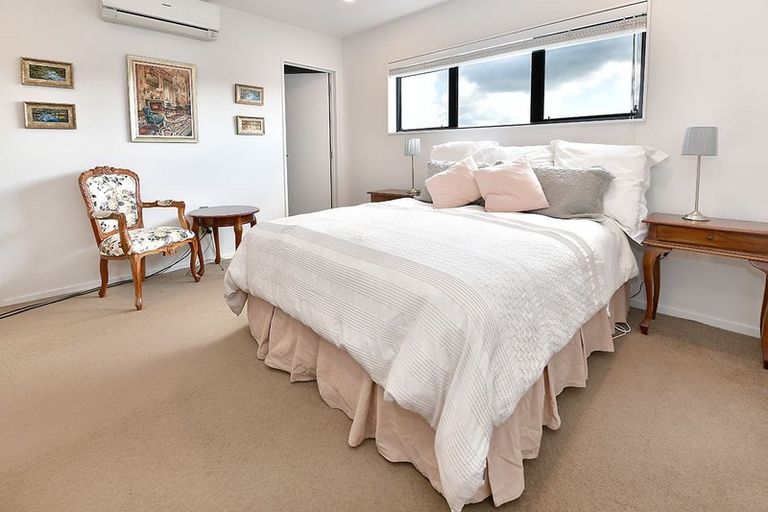 Photo of property in 46 Harvest Avenue, Orewa, 0931