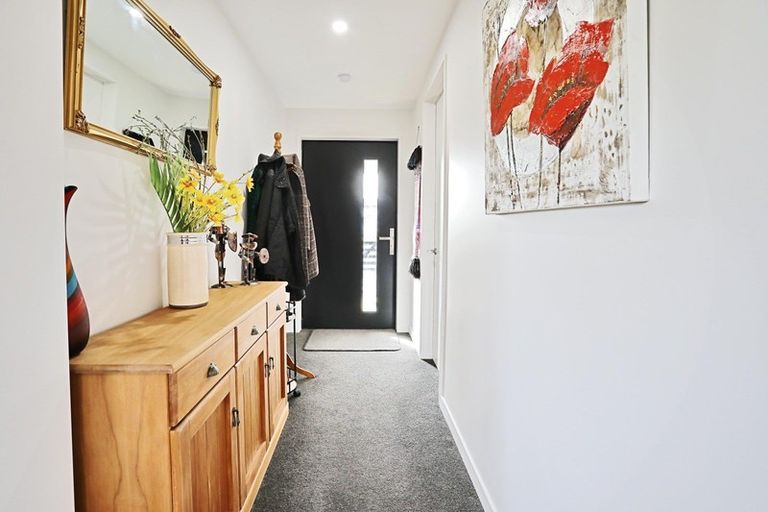 Photo of property in 81 Watt Road, Otatara, Invercargill, 9879