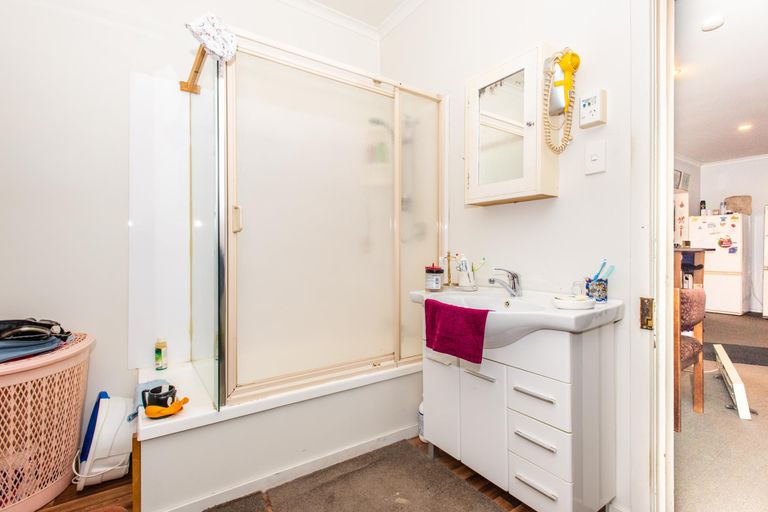 Photo of property in 254 Childers Road, Gisborne, 4010