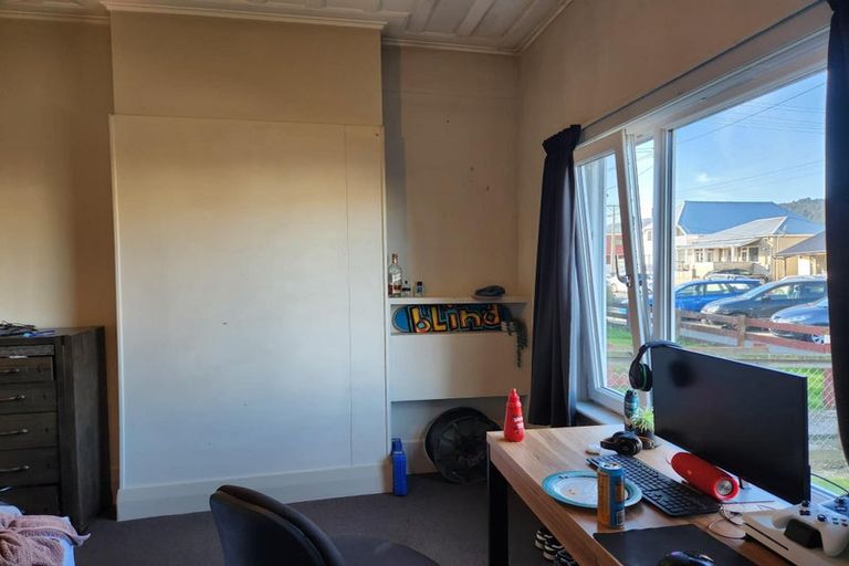 Photo of property in 194 Leith Street, North Dunedin, Dunedin, 9016