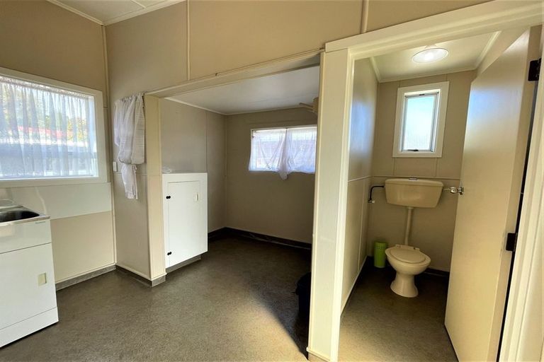 Photo of property in 36 Saint Catherine Street, Kaitangata, 9210