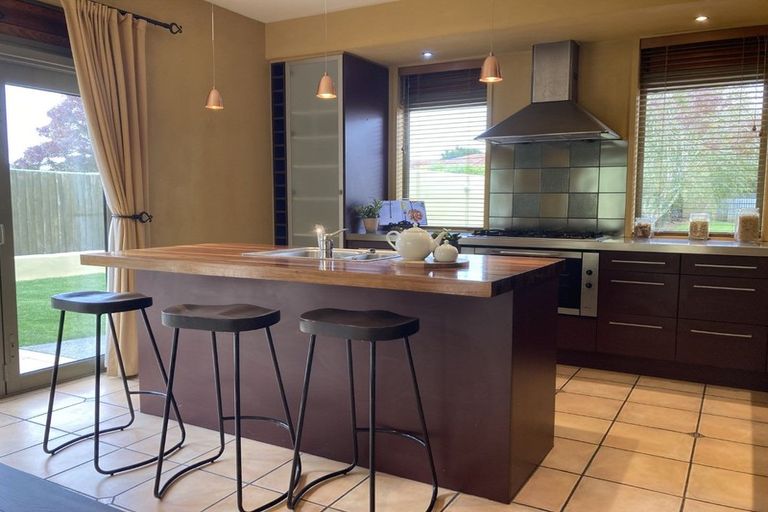 Photo of property in 21 Amoka Crescent, Parklands, Christchurch, 8083