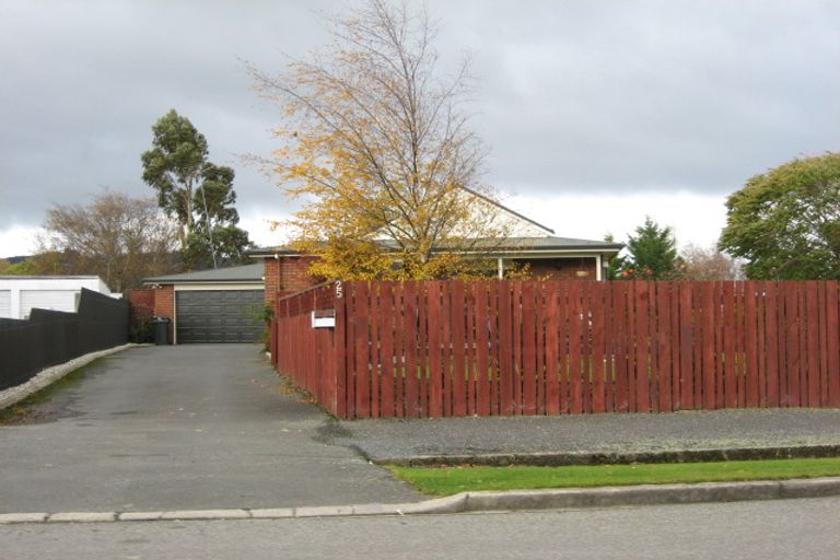 Photo of property in 25 Dryden Street, Milton, 9220