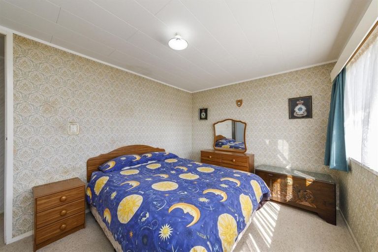 Photo of property in 8 Walker Crescent, Bulls, 4818