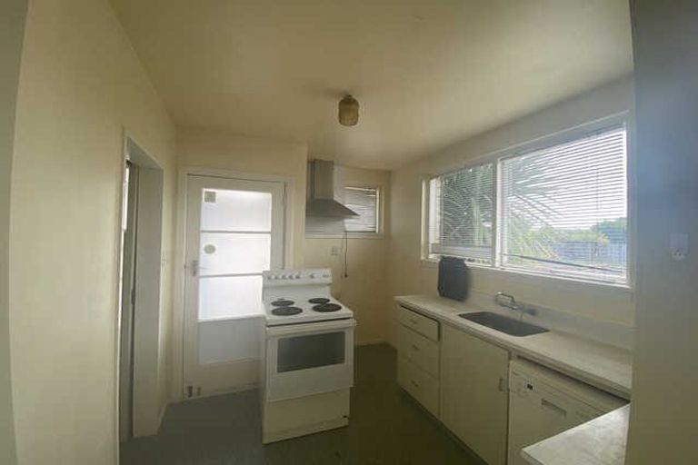 Photo of property in 3/9 Burdale Street, Riccarton, Christchurch, 8011